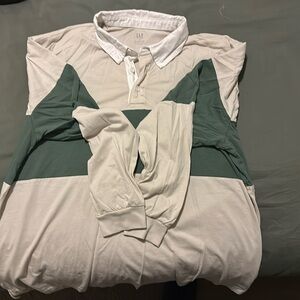 GAP Rugby Shirt in Beige and Green